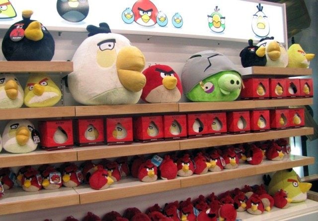Zabawki z Angry Birds to obecnie sektor w zasadzie tak samo ważny jak gry. W 2013 roku przychód z „produktów konsumenckich” wyniósł 47 procent ogółu pieniędzy, jakie wygenerowała marka. - 2014-10-30
