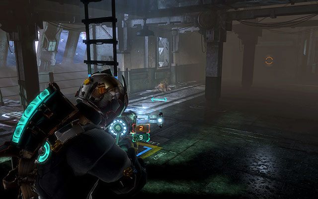 Po zejściu na dół zostaniesz ciepło przywitany przez Nekromorfa – nie powinien Ci on sprawiać żadnych kłopotów - Explore the Greely - C.M.S. Greely - Dead Space 3 - oficjalny polski poradnik do gry