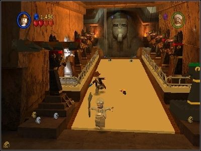 Znajdziesz si� w du�ym pomieszczeniu - Chapter 4 � The Well of Souls (cz.1) - Poszukiwacze Zaginionej Arki - LEGO Indiana Jones: The Original Adventures - poradnik do gry