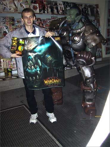 Nocna sprzedaż Warcraft III w Krakowie - ilustracja #3