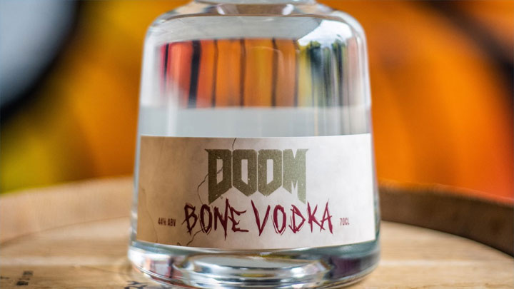 Producentem wódki jest firma Rebel Distillers. - Doom Bone Vodka - powstaje licencjonowana wódka na kościach - wiadomość - 2019-09-09