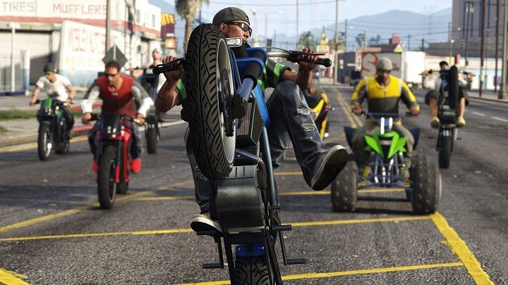 Grand Theft Auto Online: Bikers dojechało na konsole PlayStation 4, Xbox One i PC-ty. - Grand Theft Auto V - 700 mln dolarów przychodu w ostatnim roku - wiadomość - 2016-10-05