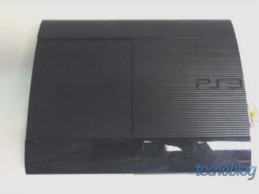 Wyciekły zdjęcia nowej wersji PlayStation 3 - ilustracja #3