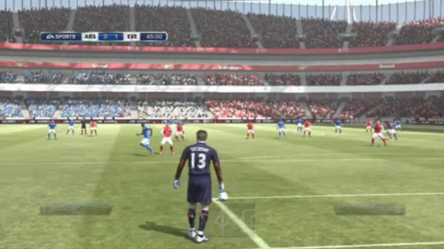 FIFA 12 Wznawianie gry – Długi wykop