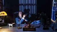 Arnold Schwarzenegger i David Hasselhoff kontra naziści w kontynuacji komediowego hitu akcji, która może nigdy nie trafić do kin. Zwiastun Kung Fury 2 wyciekł do sieci