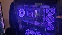 Jego RTX 5090 zamienił pokój w „saunę”. „Zbudowałem system od zera” - mówi gracz i pokazuje swoje dzieło