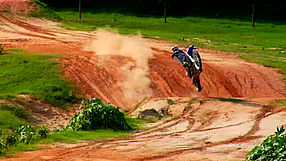 MX vs. ATV: Alive James Stewart's Motocross Compound 