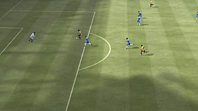 FIFA 12 Podania – Niskie dośrodkowanie