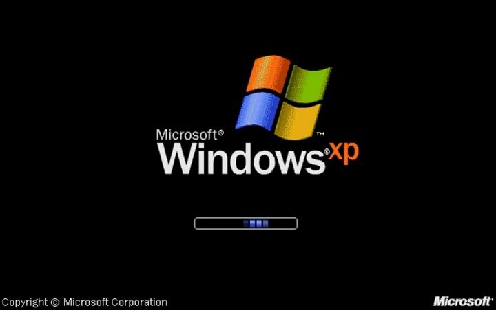 Kiedyś jednym z wyznaczników wydajności komputera było to, jak szybko ładował się na nim XP-ek. Na szkolnym pececie potrafiło to trwać kilka dobrych minut. - Najlepszy Windows? Wspominamy, jak zmieniał się system Microsoftu - dokument - 2021-10-12