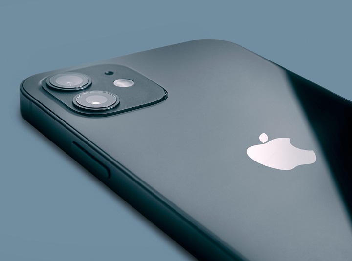 W obszarze wibracji smartfony z Androidem są za iPhone’ami. Źródło: Unsplash - Android 13 - wszystko co trzeba wiedzieć o nowym systemie - dokument - 2022-09-28