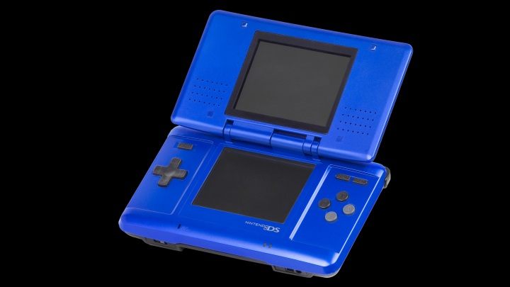 Konsola Nintendo DS. - 10 dziwnych zagadek w grach, w których twórcy zagrali nam na nosie - dokument - 2020-01-24