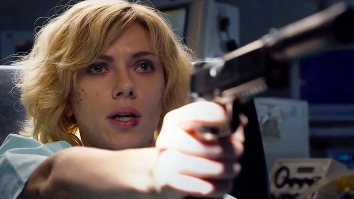 Lucy, Luc Besson, Cine+, 2014. - Te filmy science fiction irytują, nie respektując reguł własnego świata - dokument - 2023-07-08