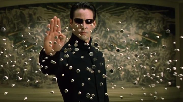 Jak zmienił się świat od premiery Matrixa? - Czy żyjemy w Matrixie? 5 rzeczy, które przewidziane zostały w filmach Wachowskich - dokument - 2020-08-05