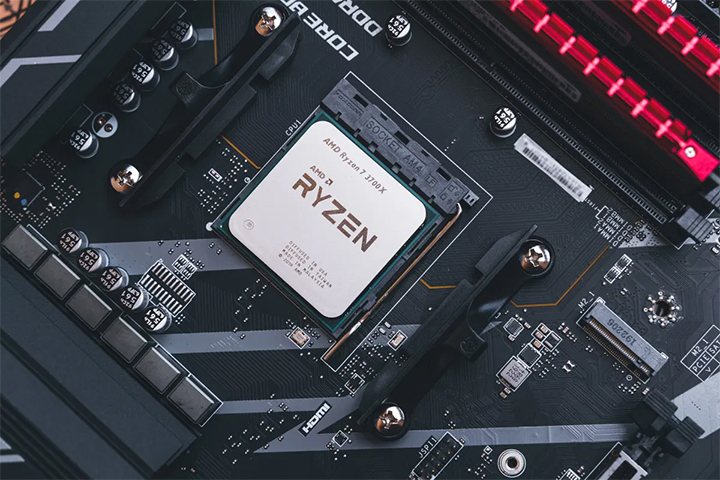 Podobny procesor znajdzie się w nowych konsolach. - AMD czy Intel - trudny wybór w 2020 roku - dokument - 2020-06-10