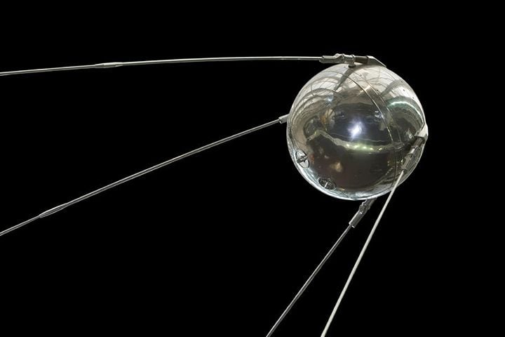 Sputnik – czy dał początek pierwszym grom komputerowym? - 2016-11-28