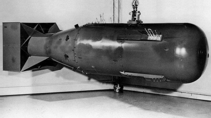 Bomba atomowa Little Boy zrzucona na miasto Hiroszima. - 5 mitów o energetyce jądrowej - dokument - 2021-09-20