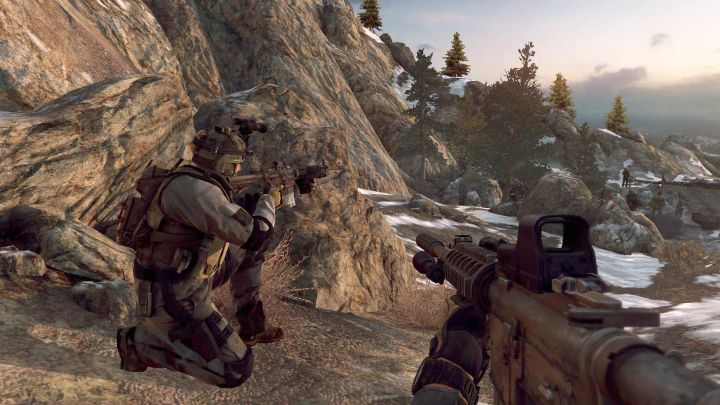 Choć Medal of Honor bazuje na wydarzeniach z 2002 roku, to wyposażenie jakiego używają żołnierze jest dużo bardziej nowoczesne i pasuje do roku, w którym wydano grę. - 2017-10-16