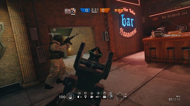 Pomiędzy dyskusjami na temat downgrade'u w Watch Dogs i w The Division mało kto miał czas narzekać na Rainbow Six: Siege. - 2016-03-28