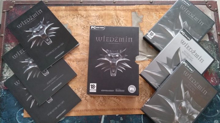 Mam wydania kolekcjonerskie, które wyglądają słabiej od premierowej edycji pierwszego Wiedźmina. - Czy Cyberpunk 2077 to jeszcze polska gra? - dokument - 2019-07-31