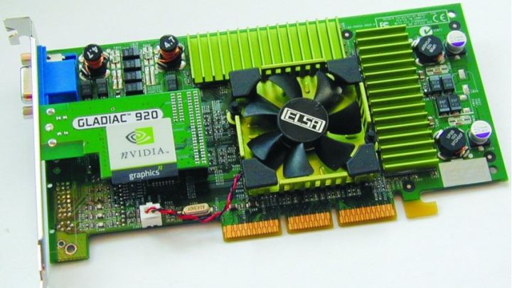 Elsa Gladiac 920 był najlepszym modelem na rynku w momencie pojawienia się generacji GeForce 3. Chip NV20 był taktowany szybkością 200 MHz, a pamięć wideo miała pojemność 64 MB. - 2018-10-24
