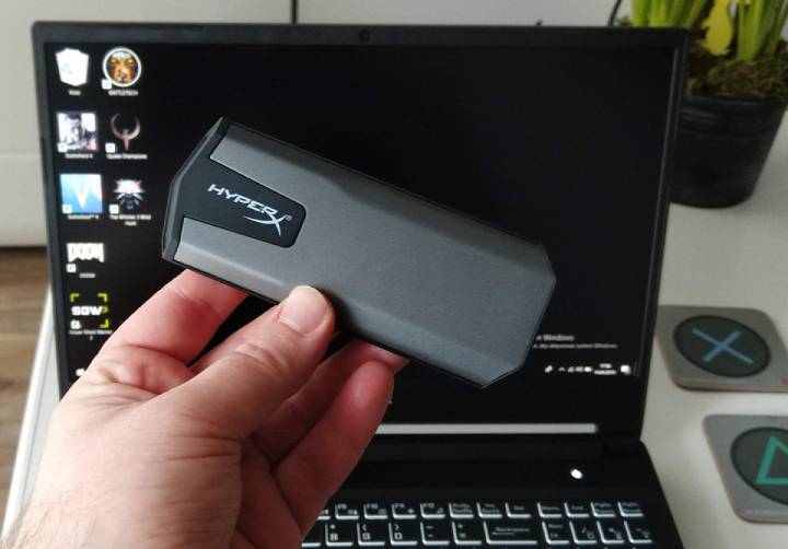 Jeśli brakuje nam miejsca na komputerze, możemy kupić dysk przenośny – a dzięki złączu USB 3.1 zewnętrzne dyski SSD oferują bardzo duże prędkości transferu. - 2019-04-17