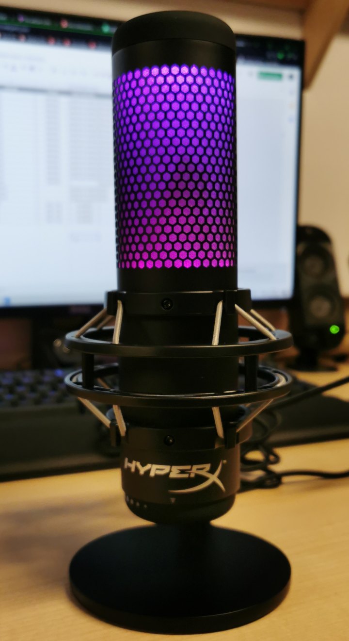 Mikrofon HyperX QuadCast S. - Najlepsze słuchawki gamingowe. Ranking 2024 - dokument - 2024-05-23