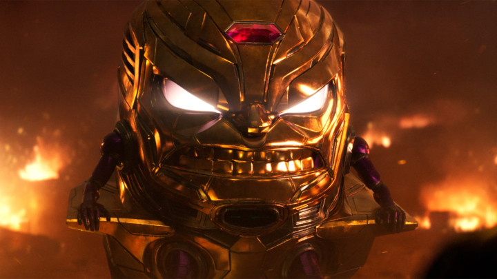 Wersji MODOK-a z filmu zdecydowanie bliżej do komiksowego przerysowania, które trochę neguje tragizm Ant-Mana 3. - Czy MCU naprawdę się sypie? 10 najczęściej wymienianych „grzechów” Marvela - dokument - 2023-03-23