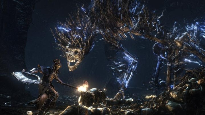 Bloodborne odróżnia się stylistyką od serii Souls, co wychodzi mu tylko na dobre. Rozgrywka jest jednak równie trudna jak w innych produkcjach From Software. - Najlepsze gry na PS4 - 17 świetnych gier na PlayStation 4 - dokument - 2023-05-19