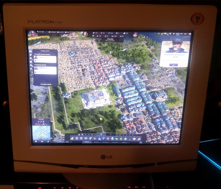 W strategie zdecydowanie lepiej gra się na ultrapanoramie. - W czym ekrany CRT są lepsze od płaskich następców? - dokument - 2021-08-20