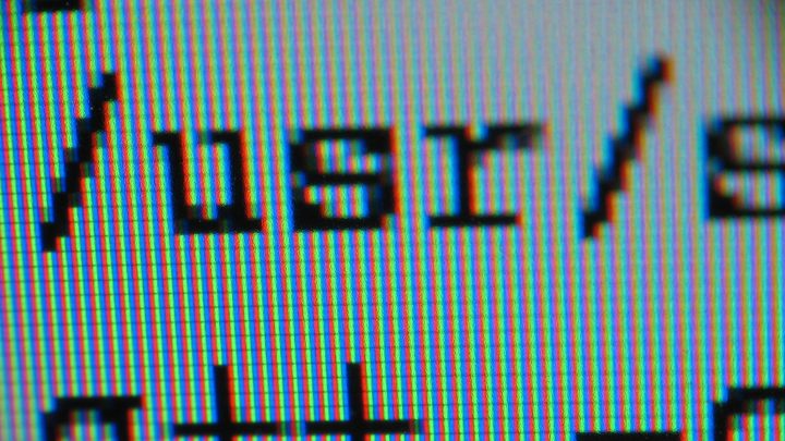 Fot. Daniel Schwen/Creative Commons - CRT, LCD, LED, QLED - jak działają telewizory i który będzie najlepszy do grania - dokument - 2021-12-23