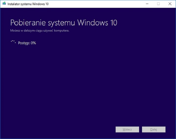 Cierpliwie czekamy, aż program skończy pobierać niezbędne dane… - Jak zainstalować Windows 10 i Windows 11 z pendrive USB - dokument - 2022-07-29