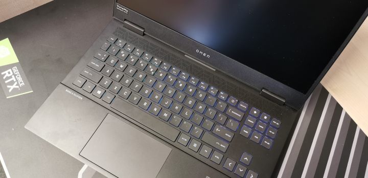 Na kolejnych stronach dowiesz się, co laptop musi mieć w środku, żeby nadawał się do gier. - Laptop do gier - co trzeba wiedzieć przed zakupem - dokument - 2021-04-01