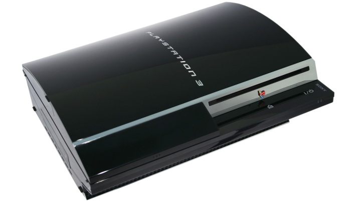 Pierwsza, nieodchudzona wersja PlayStation 3 ze względu na swój oryginalny wygląd nazywana była „chlebakiem”. - 2019-07-11