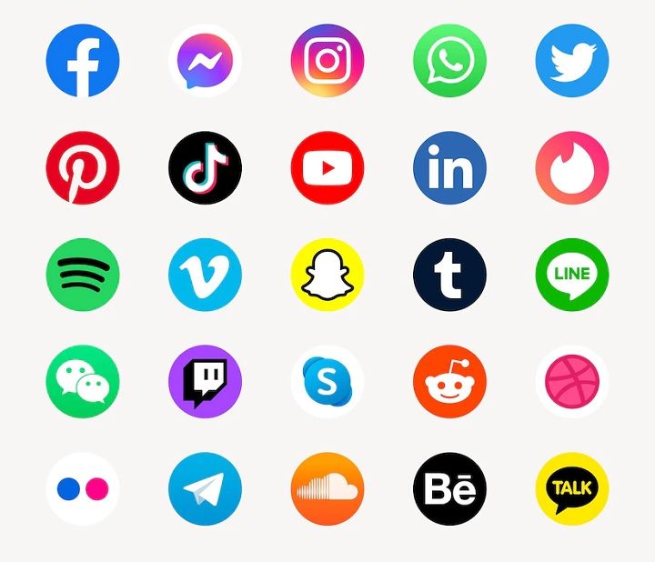 Czwarta władza wydaje się dziś bardziej kolorowa niż kiedyś - Czy ludźmi naprawdę da się sterować przy użyciu technologii? - dokument - 2022-06-06