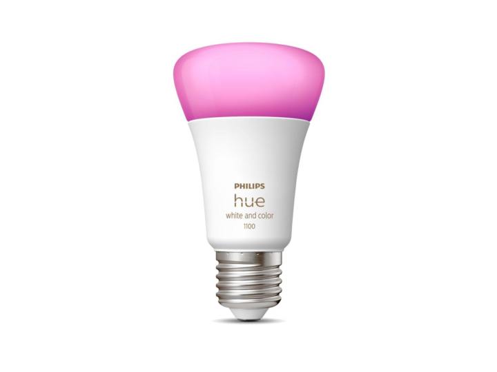 Philips Hue White and color ambiance w prosty sposób wprowadzi powiew nowoczesności w każde wnętrze. Źródło: Philips. - Prezenty na święta 2022 - co kupić graczom na Gwiazdkę? - dokument - 2022-12-30