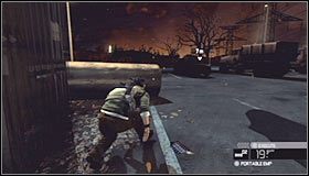 Schowaj się NA LEWO od bramy i zaczekaj aż obok Ciebie przejdzie TRZECH przeciwników #1 - Laboratoria White Box (5) | Opis przejścia - Tom Clancys Splinter Cell: Conviction - poradnik do gry
