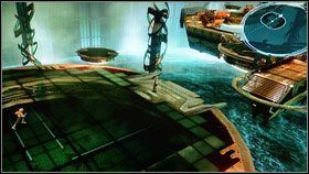 Idziemy teraz cały czas prosto zabijając napotkanych wrogów (Flanitory ) oraz przejeżdżając windą nad przepaścią - Chapter VII (1) | Opis przejścia | Final Fantasy XIII - Final Fantasy XIII - poradnik do gry