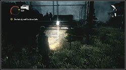 Następna strona wisi na siatce, za generatorem, w opuszczonym miasteczku, niedaleko windy - Alan Wake: Strony maszynopisu Odc. 5, 6 (Pstrykacz, Odjazd) - lokacje, znajdźki - Alan Wake - poradnik do gry