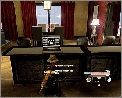 Nie musisz tu specjalnie kombinować - laptop z poszukiwanymi danymi odnajdziesz w głównym pomieszczeniu (M17, 11) - NSB Data - Opis przejścia (2) | Tajpej | Alpha Protocol - Alpha Protocol - poradnik do gry