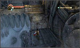 Kiedy dojdziesz do końca zeskocz na ruchomą platformę i z niej wydostań się na taras - Dziedziniec fortecy | Opis przejścia Prince of Persia Zapomniane Piaski - Prince of Persia: Zapomniane Piaski - poradnik do gry