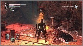 Po zabiciu wroga mijamy windę i wchodzimy do przejścia - w tunelu drogę blokują fragmenty skorup, więc rozwalamy je - Demons Souls: Armor Spider Archstone - Lewy korytarz (1) - solucja - Demons Souls - poradnik do gry