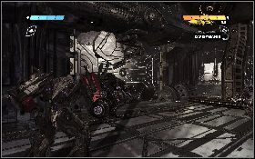 Po załatwieniu pierwszych wrogów zeskocz na dół i odpieraj kolejnych, którzy będą wybiegać zza bariery [1] - - Część 1 - Ciemny Energon (1) - Opis przejścia - Transformers: Wojna o Cybertron - poradnik do gry