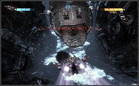 Po zniszczeniu wszystkich moździerzy musisz jeszcze rozprawić się z grupą latających Autobotów [1], a następnie, uważając na ogień robotów z rakietami, skierować się do włazu statku [2] - - Część 2 - Przewaga w wojnie (2) - Opis przejścia - Transformers: Wojna o Cybertron - poradnik do gry