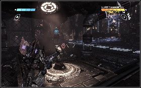 Po zniszczeniu trzech obiektów wróć do panelu przy kapsułach i aktywuj go [1] - - Część 2 - Przewaga w wojnie (3) - Opis przejścia - Transformers: Wojna o Cybertron - poradnik do gry