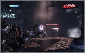 Następnie podbiegnij do drzwi [1] i zniszcz je przy pomocy energonu - - Część 4 - Śmierć nadziei (1) - Opis przejścia - Transformers: Wojna o Cybertron - poradnik do gry