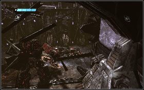 W początkowej fazie etapu musisz jako więzień podążać na egzekucję - - Część 7 - Ucieczka z więzienia Kaon (1) - Opis przejścia - Transformers: Wojna o Cybertron - poradnik do gry