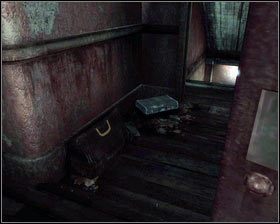 Przeczytamy tam następną notatkę , a kolejny kawałek tekstu znajdziemy w pokoju obok [1] - - Dzielnica Robotnicza (2) | Opis przejścia Singularity - Singularity - poradnik do gry