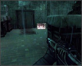 Prowizoryczna ścieżka z desek i blaszanych dachów [1] zaprowadzi nas do pordzewiałej drabiny - - Dzielnica Robotnicza (7) | Opis przejścia Singularity - Singularity - poradnik do gry