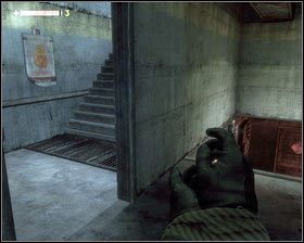 Żeby biec, przytrzymujemy LEWY SHIFT, a kierunek ucieczki przekazuje nam przez radio kobiecy głos - - Dzielnica Robotnicza (8) | Opis przejścia Singularity - Singularity - poradnik do gry