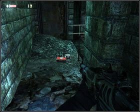 Po wejściu na górę skręcamy w prawo i obchodzimy filar z lewej strony [1] - - Dzielnica Robotnicza (10) | Opis przejścia Singularity - Singularity - poradnik do gry